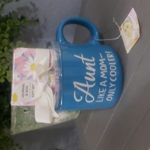 Aunt - Journal & mug Gift Set